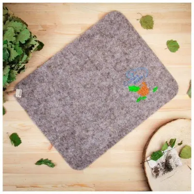 Коврик для бани «С ЛЕГКИМ ПАРОМ» серый войлок универсальный Коврик для бани «С ЛЕГКИМ ПАРОМ» серый войлок универсальный