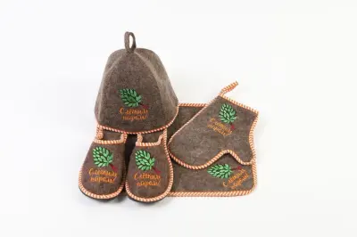 Н-7 Набор для бани «С ЛЕГКИМ ПАРОМ» серый войлок универсальный  Н-7 Набор для бани «С ЛЕГКИМ ПАРОМ» серый войлок универсальный