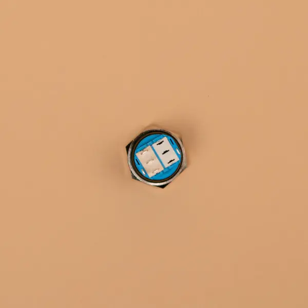 Кнопка для смарт-стекла