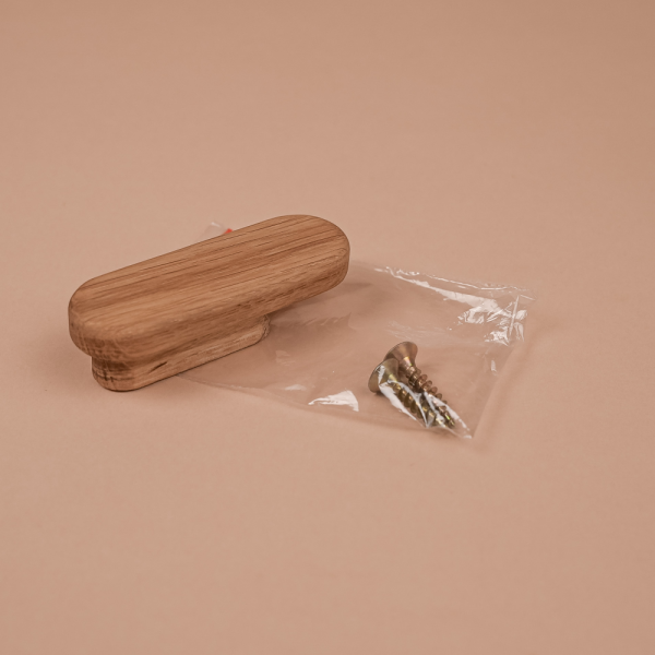 Крючок Woodson К7, дуб 